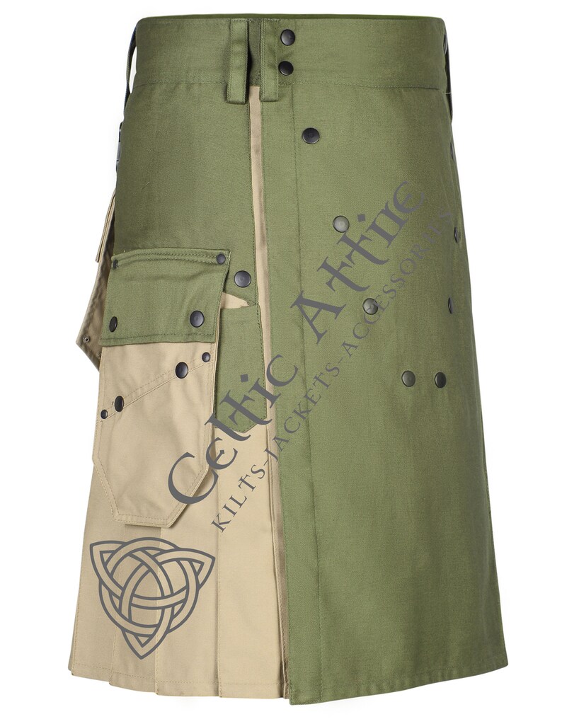 Op de afbeelding: Een groene en beige utility kilt met een grote cargozak en een Keltisch knoopontwerp. De kilt heeft een zwarte knoopsluiting en is gemaakt van een duurzame stof.