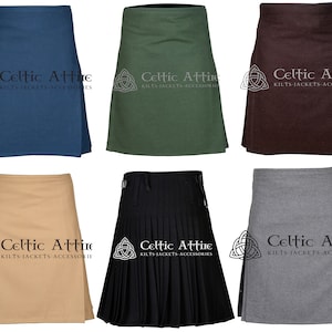 Op de afbeelding: Zes verschillende kilt-stijlen in verschillende kleuren, waaronder blauw, groen, bruin, beige, zwart en grijs. Elke kilt heeft een geplooid ontwerp en is gemaakt van een geweven stof. De kilts worden weergegeven op een witte achtergrond.