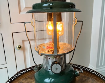 Rare Coleman Lantern Model 200a Vintage GREEN, Made in the