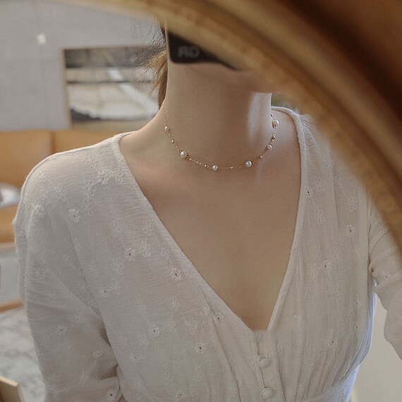 Dainty Gold Pearl Choker Necklace 