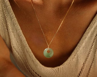Asymmetric Jade Circle Necklace: Sterling Silver Minimalist Convertible Chain，Adjustable Necklace (14-22 inches)