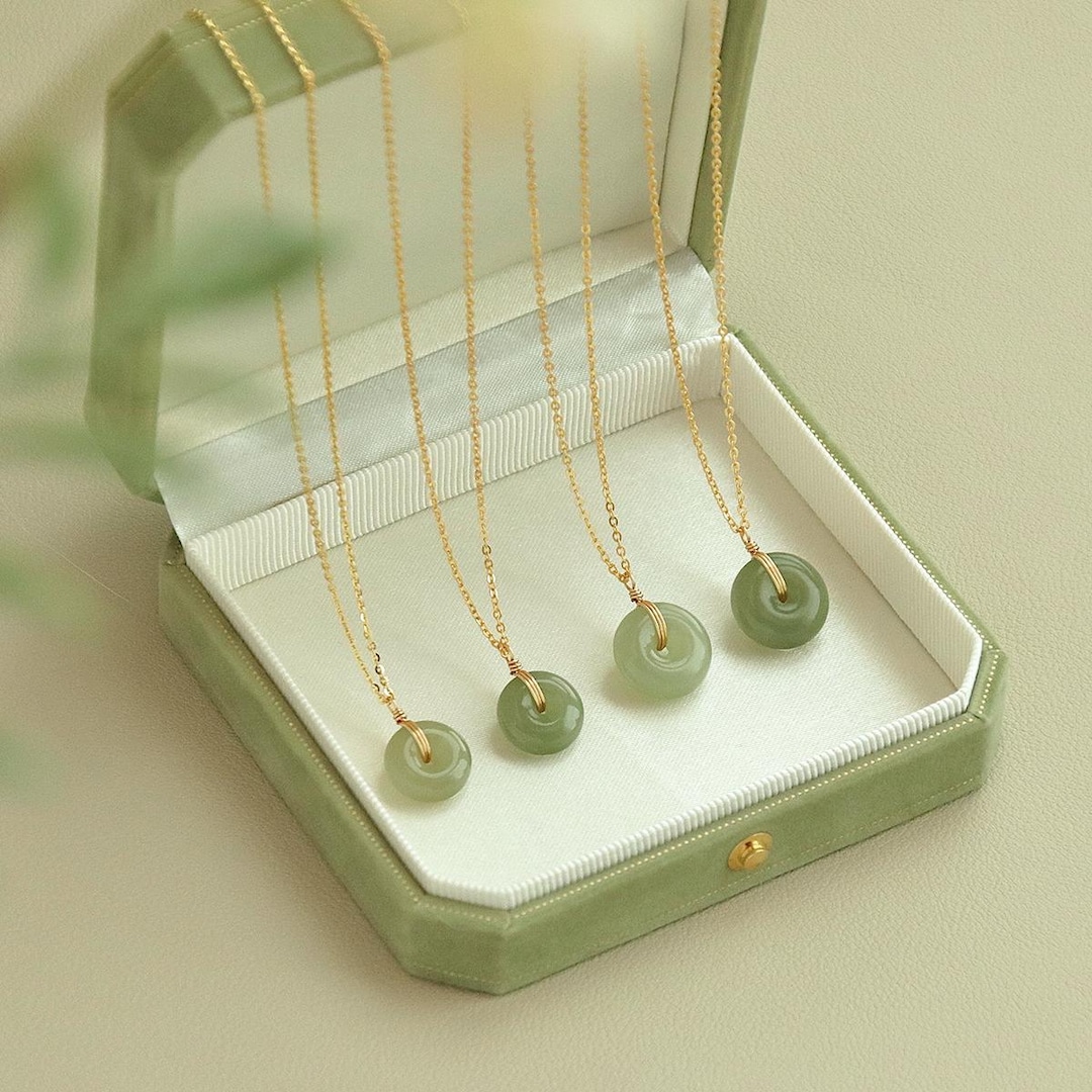 Minimalist Jade Donut Pendant Necklace: Adjustable Sterling Silver Choker 13-20 Inch，healing Crystal Jewelry - Etsy Canada