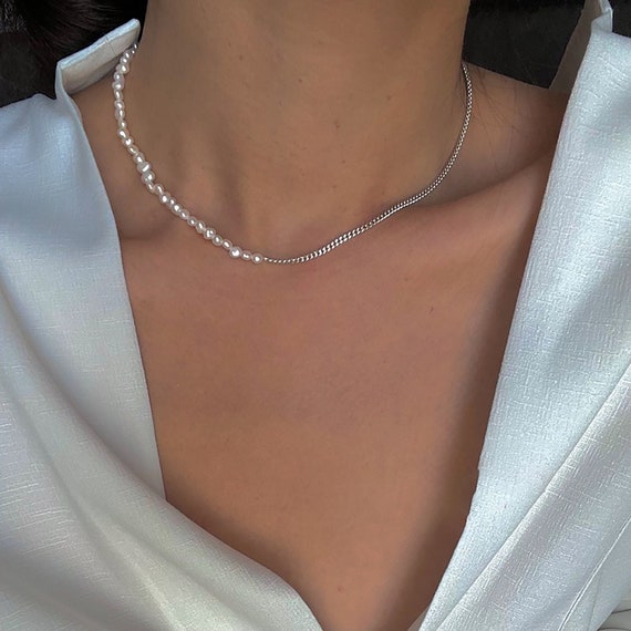 Natural Baroque Pearl Necklace Half 