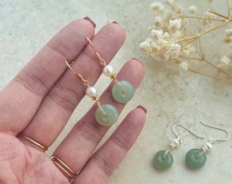 Dainty Green Jade Donuts Pearls Charm Dangle Ear Hoops, 18K Gold Jade Beaded Earrings Jewelry Set, Luck White Pearl Beaded Eardrop For Women