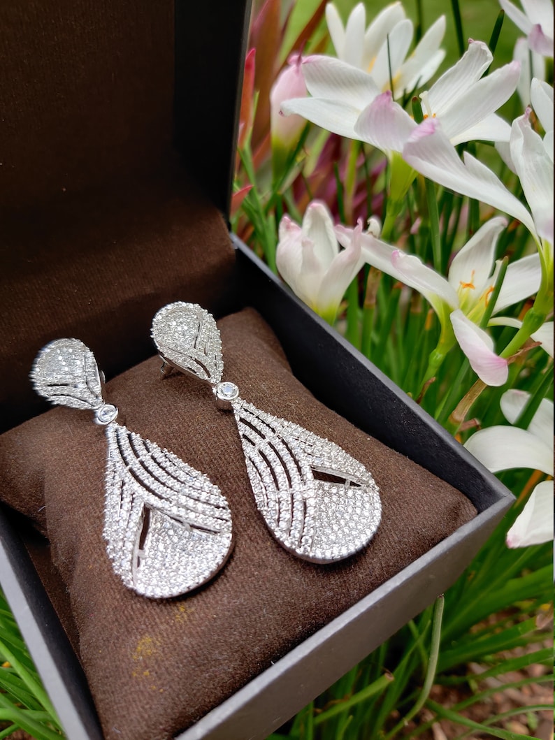 Silver Earrrings high quality Cubic Zirconia American Diamond