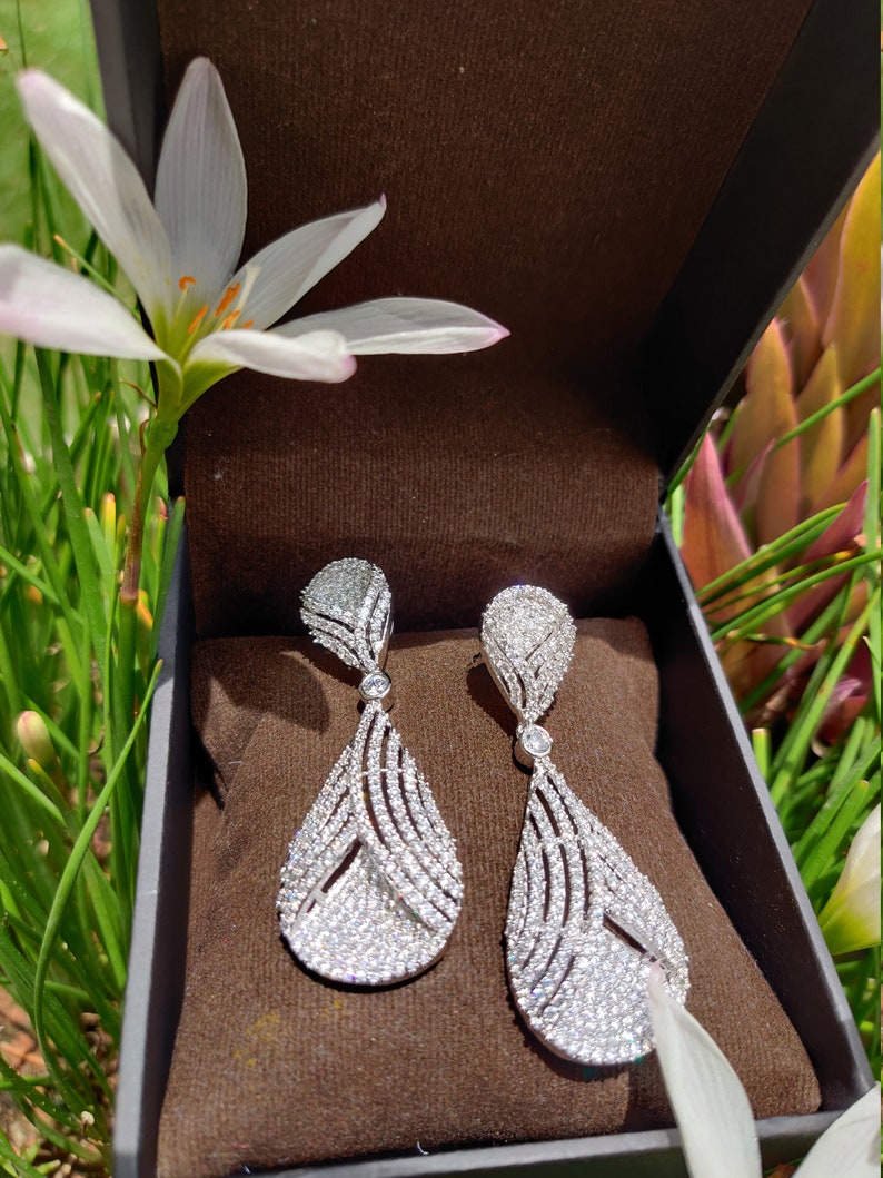 Silver Earrrings high quality Cubic Zirconia American Diamond