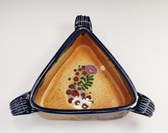 Ceramic Altered Triangle Baking Dish - Warm Tan with Cobalt Blue Rim - Unique Pottery Baker with Handles