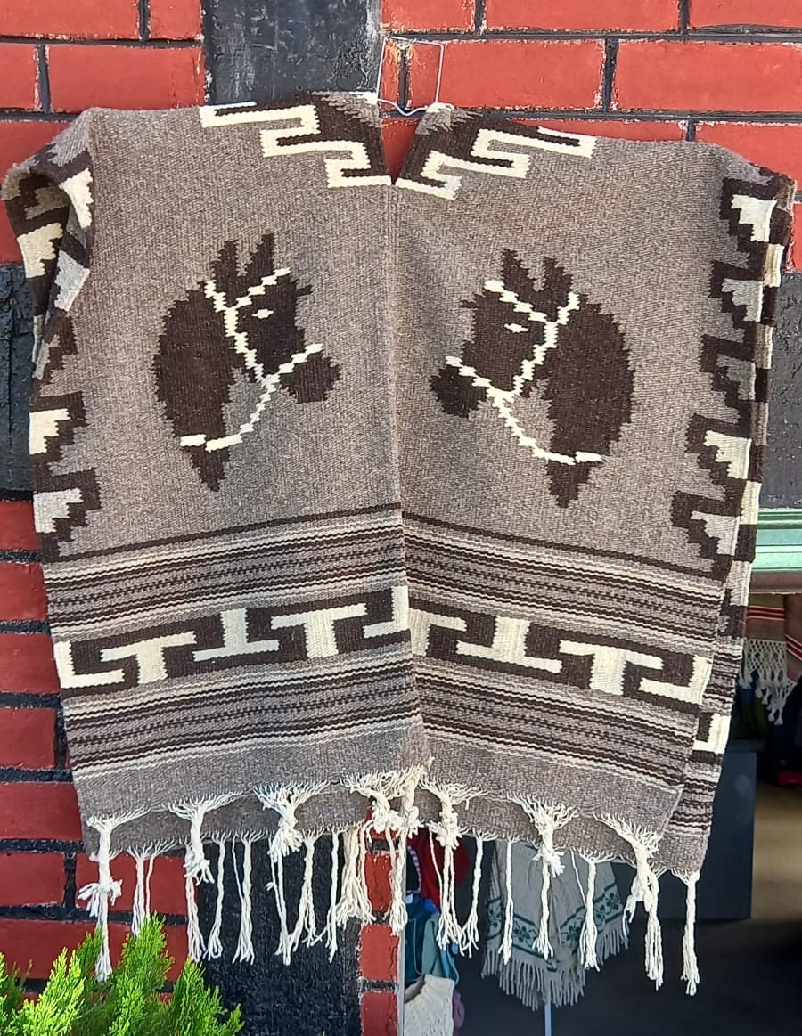 ウール100%のポンチョ・メキシカンギャバン il_1080xN.5994738490_8jlo.jpg