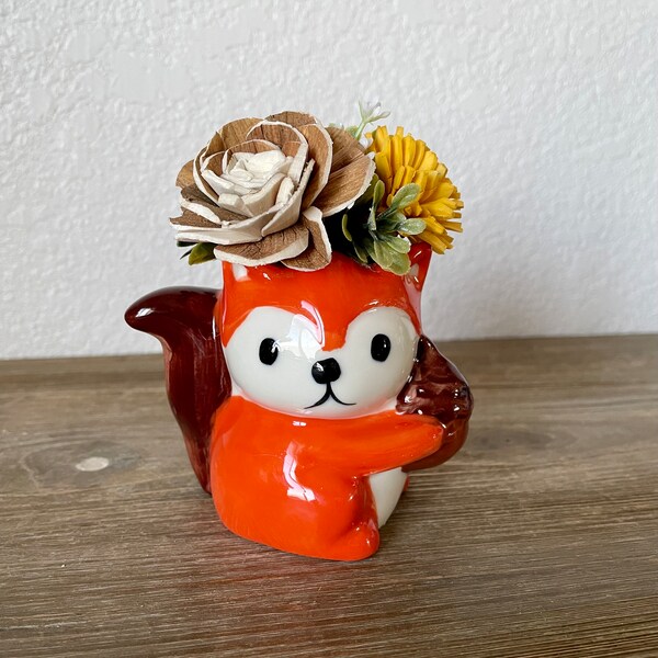 Squirrel ceramic pot sola wood flower arrangement, faux floral, centerpiece, Forrest critter, cute animal planter, rustic