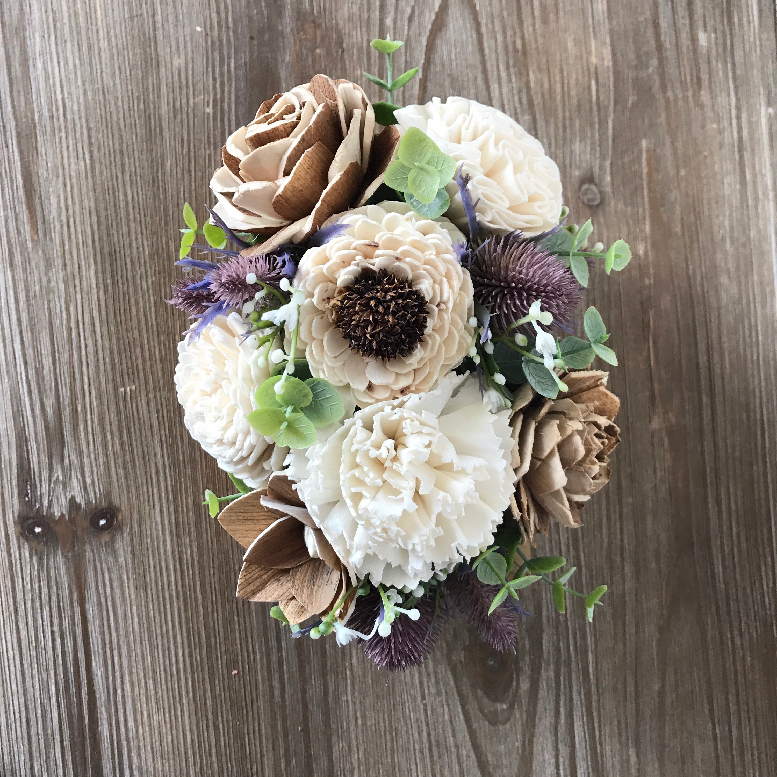 Caja de madera con pieza central de flores de madera sola | Etsy