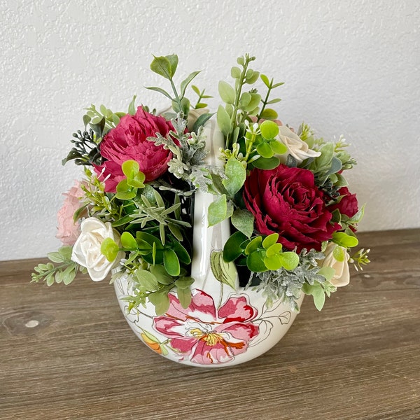 Spring wooden flower centerpiece, Sola wood flowers arrangement,  wedding head table, wildflower, Mother’s Day bouquet, ceramic basket