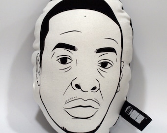 DR. DRE Hip Hop Decorative Throw Pillow Illow NWA Pillow Large Throw Pillow Rapper R&B Cushion Dorm Couch Home Bedroom Decor 90's Death Row