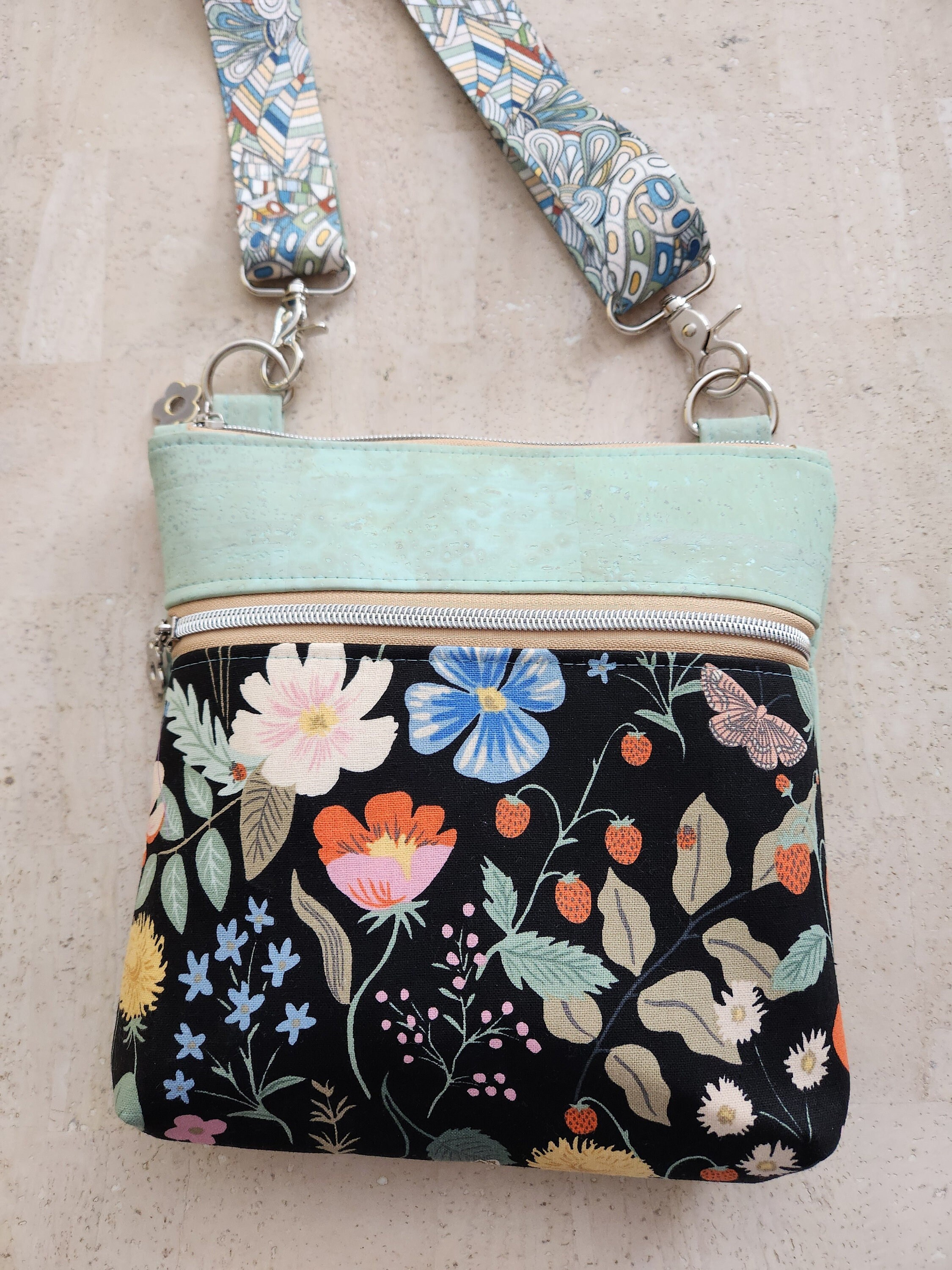 Cork Handbag With Gold Flecks Australia