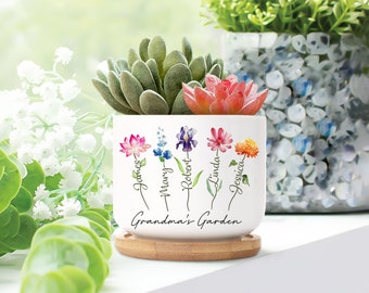 Personalized Mothers Day Gifts For Grandma From Grandkids, Custom Pot For Grandma, Grandma Garden With Kids Name Birthday Flower Ceramic Pot