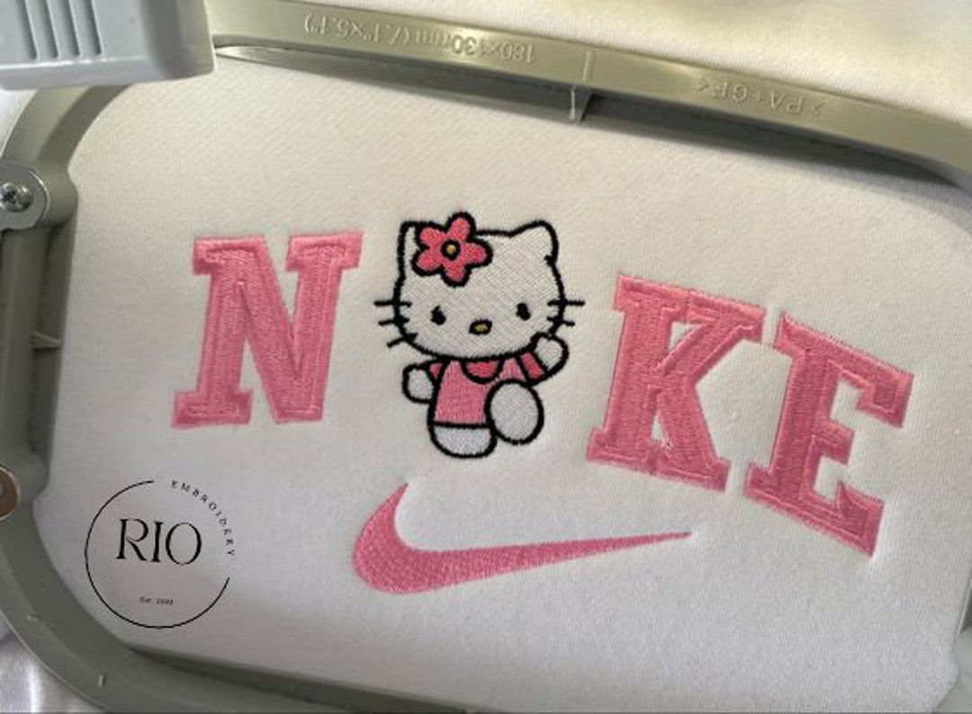 Cartoon sweatshirt ; Cartoon Sweatshirts, Kitty Cartoon Sweatshirts ; Cartoon Embroidered Sweatshirts, Embroidered Sweater