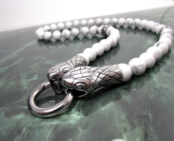Collier Perles En Howlite Des USA - Chaîne En Acier Inoxydable - Neuf Avec étiquettes