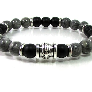 Jaspe gris naturel et onyx mat Bracelet pour homme avec pierres précieuses 8 mm, bracelet de perles pour homme, bracelet mala pour homme, cadeau pour homme, bracelet de pierres précieuses pour homme