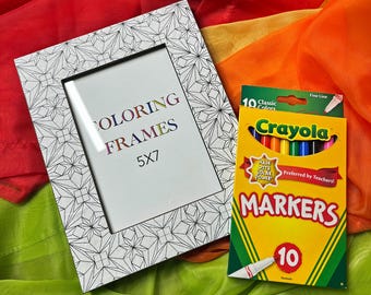 Color-Your-Own 5x7 Picture Frame Kit | Crayola Markers