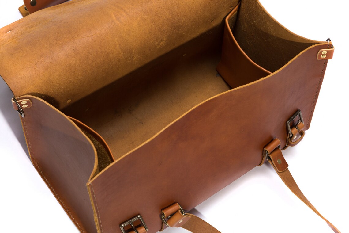 mens cabin case