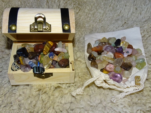 Coffret trésor, ou bourse de 200 grammes de pierres semi