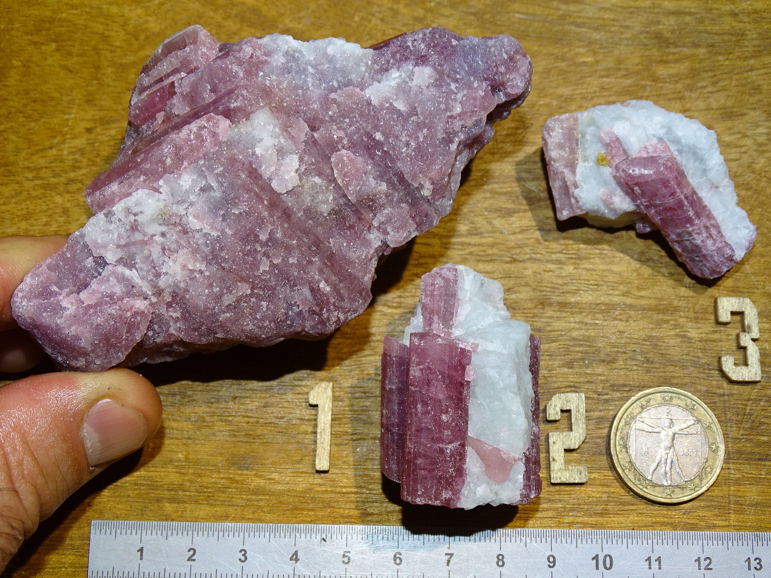 Tourmaline Rose Dit Rubellite', sur Quartz Au Choix, Belles Pièces Minérales de Qualités. Pierre d'é