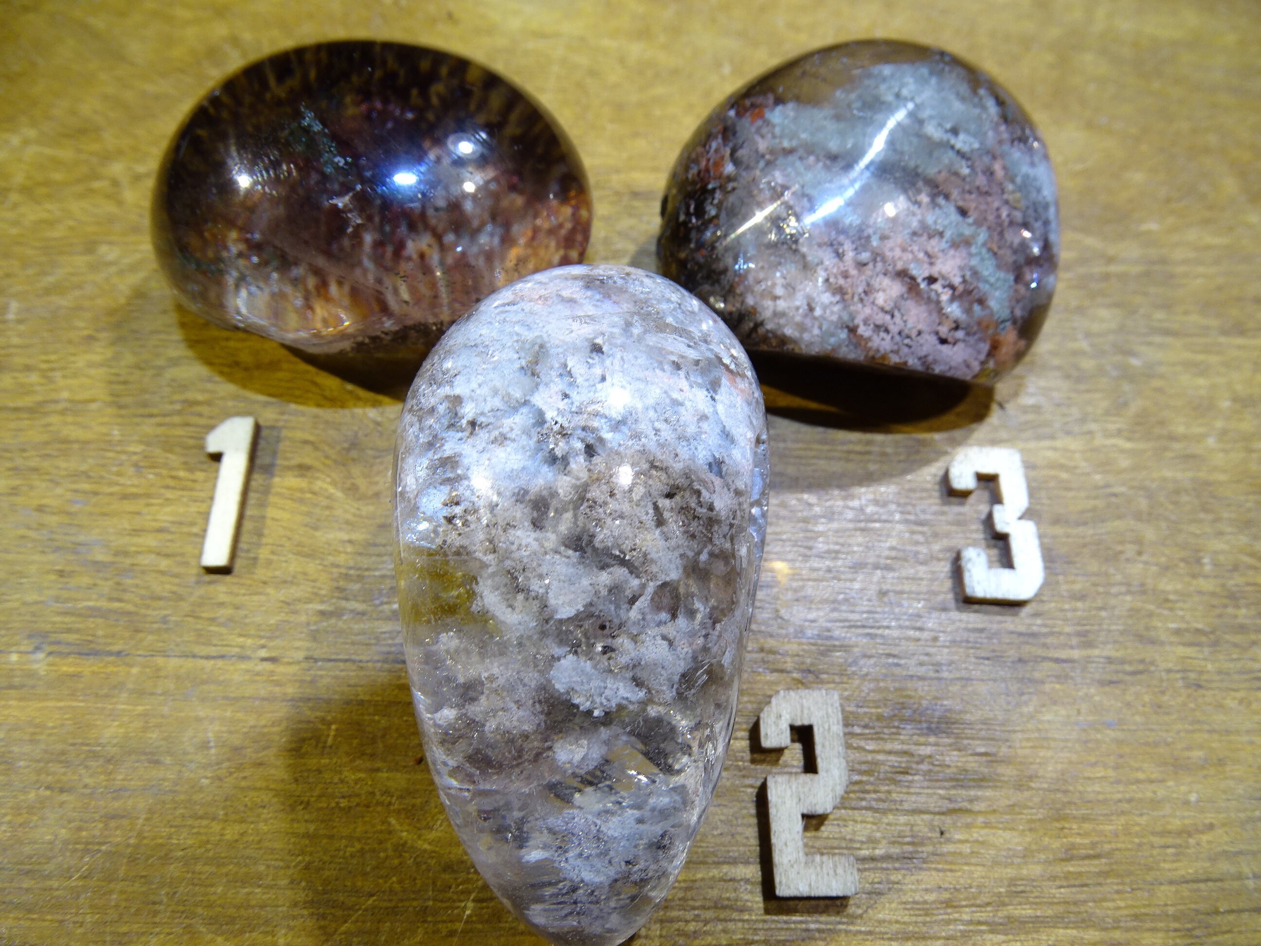 Cristal de Roche/ Quartz Iodolite avec Inclusions Du Brésil, Blocs Divers , Chaque Pièce Est Unique,