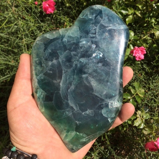 Fluorite/ Fluorine Bleue, 920 Grammes, 18 X 13 cm, Profondeurs Des Couleurs et Énergie Incroyables, 