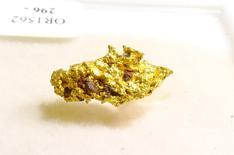 Pépite d'or natif d'Australie, mine Laverton, très pure et très belle brillance, 1,64 grammes, 14 x6 x6 mm ,pour bijoux, collection, expo image 9