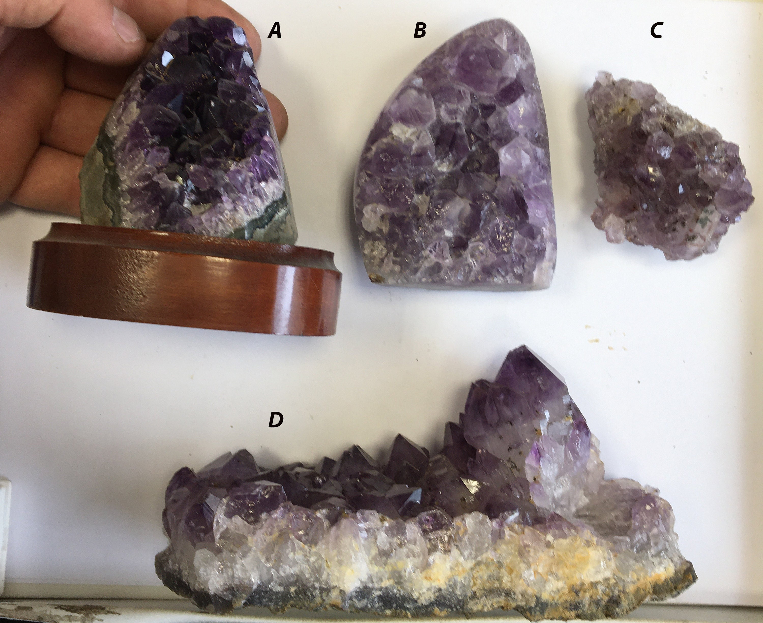 Amethyste, Forme Libre à Poser, Druse, Morceaux de Géode. Trés Belle Qualité, Poids Repèrés | Voir D