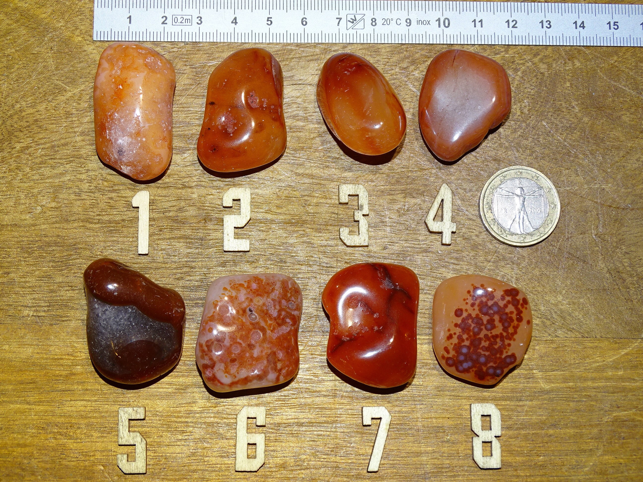 Cornaline de Madagascar, Pierre Roulée 3/4 cm, Très Belles Qualités, Formes, Couleurs, Ressentis...p