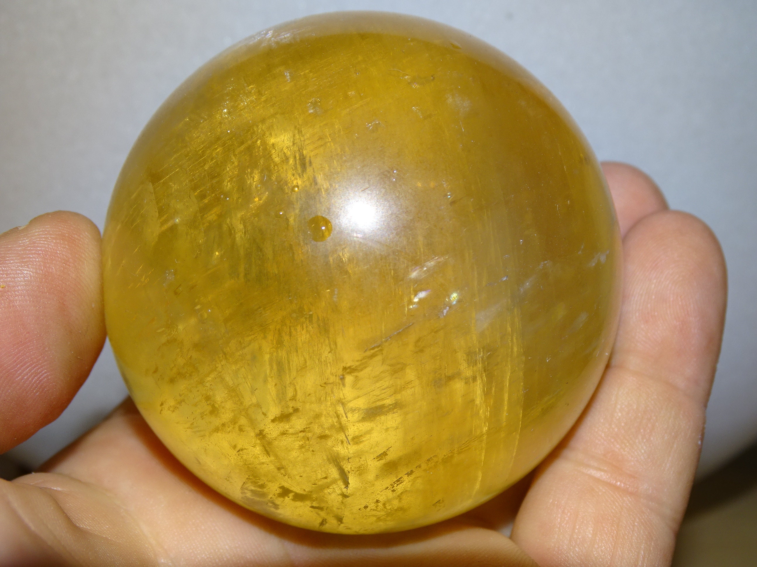 Sphères en Calcite Miel, Naturelle et Véritable, 7cm, 460 Gr. Très Belle Qualité. Pierre de Convales