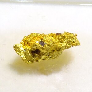 Pépite d'or natif d'Australie, mine Laverton, très pure et très belle brillance, 1,64 grammes, 14 x6 x6 mm ,pour bijoux, collection, expo image 10