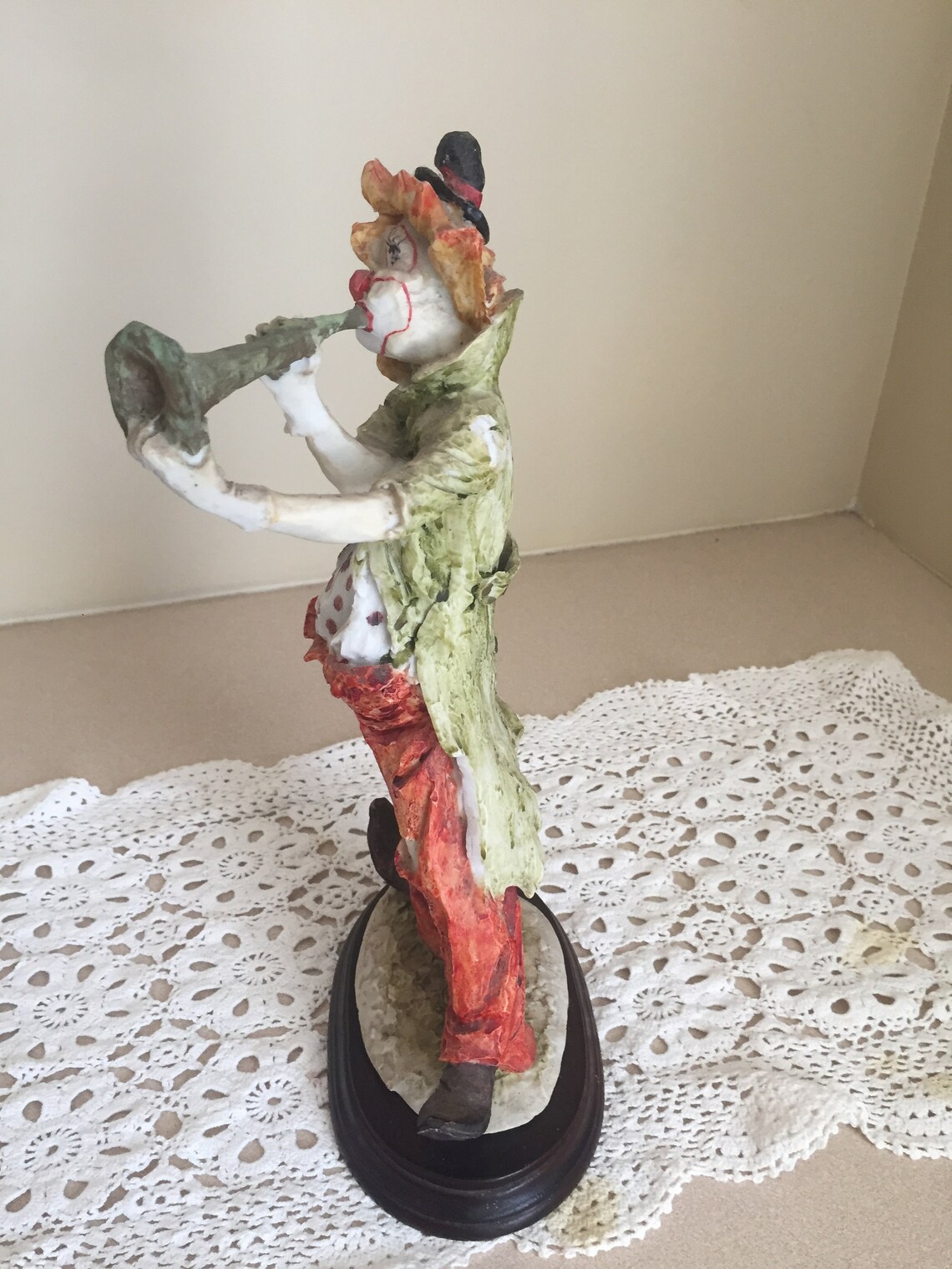 Musical Resin Clown Figurine 30cm wooden base Etsy