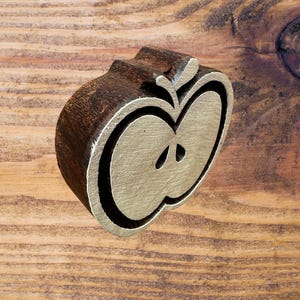 Pomme - planche d'impression en bois ; timbre de poterie ; tampon imprimé; tampon en argile; Timbre indien ; tampon sculpté à la main ; tampon batik