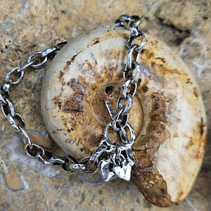 Pulsera artesanal de eslabones gruesos en plata de ley