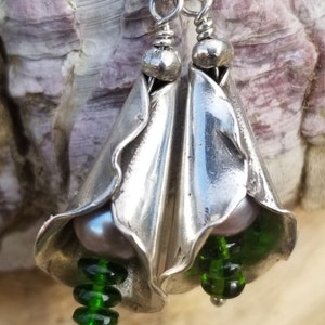 Fine Silver, Pearl and Chrome Diopside Dangles