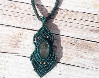 Celtic Prehnite necklace