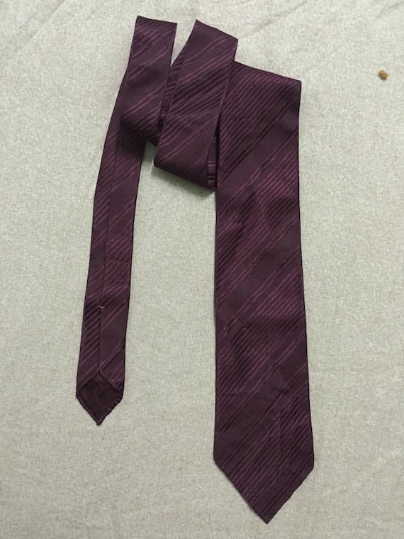 vintage hermes necktie blood red 100% silk