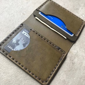 PERSONALIZED slim wallet/ bi-fold wallet/ mens wallet/ personalized wallet/ birthday gift/ mens gift/ wedding gift/ Christmas gift