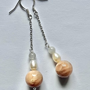 Peach moonstone and pearl earrings