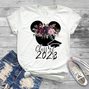 ディズニー卒業式ナイトシャツ、ディズニー卒業式シャツ、2023年卒業式シャツ、2023年卒業クラスシャツ、ディズニー2023シャツ、シニアクラスシャツ、ディズニー卒業式