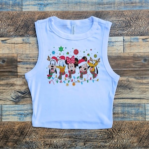 Weihnachten Disney Baby-T-Shirt, Weihnachten Crop Micky, Magic Kingdom Micky Freunde Crop Tank, Weihnachtslichter Pluto Minnie, Disney Weihnachtsfeiertage