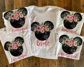 chemise mariée disney, t-shirts mariée disney, chemises escouade mariée disney, t-shirts mickey bachelorette, chemises Mickey nuptiale