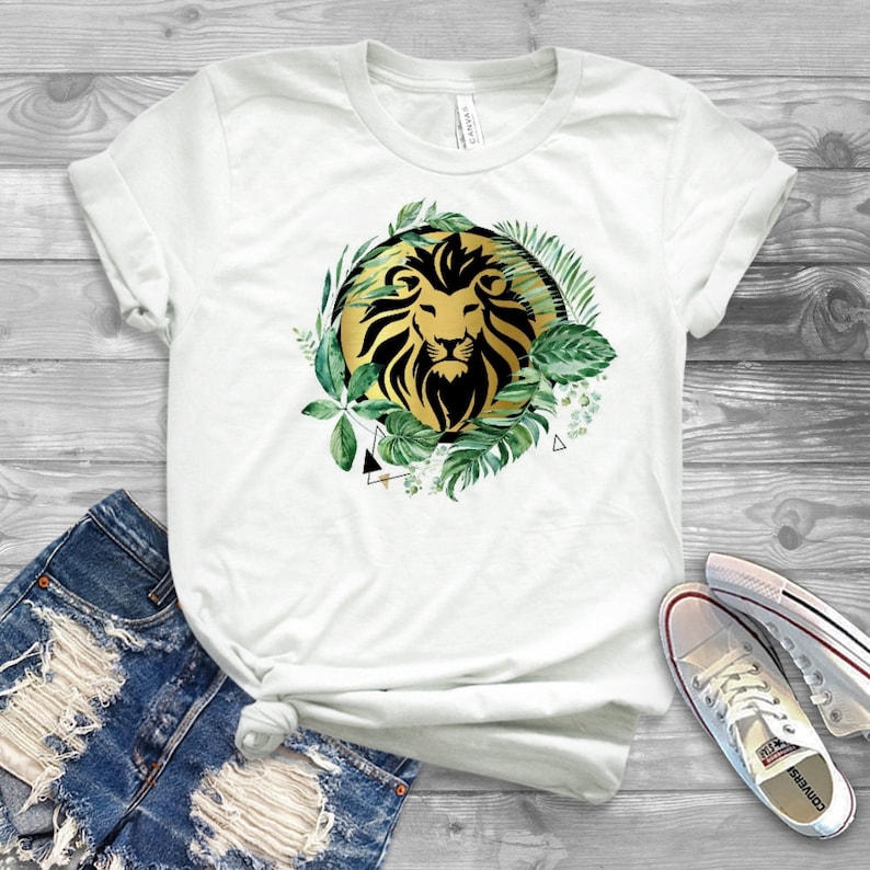 the king is coming tshirt