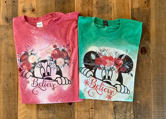 Disney Womens Christmas Shirt Green 