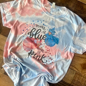 ピンクに染める、ブルーに染めるTシャツ、妖精のおばあちゃんシャツ、妊娠発表、眠れる森の美女の性別発表Tシャツ、魔法の王国、カスタムブリーチ