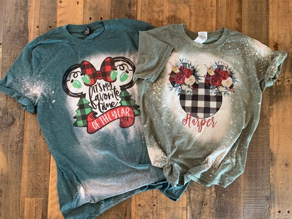 Disney Womens Christmas Shirt Green 