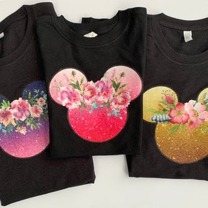 Magic kindgom shirt, black disney tshirt, minnie mouse shirt, disney tee for women, disney top for women, glitter, roses
