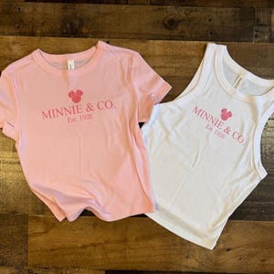 Mickey Co Baby-T-Shirt, Maus-Crop-Tank, Monochrome Kokette Soft Disney-T-Shirt, BTW alte Schule Baby-T-Shirt, Disney niedlich, feminine Mickey Pastell