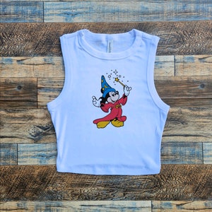 Fantasmic Crop Tank, Sorcerer Mickey, Fantasia Baby-T-shirt, Disneys Wizard Crop, Womens Fantasia-tanktop en -sweater, Disneyland